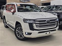 تۆیۆتا لاند کروزەر